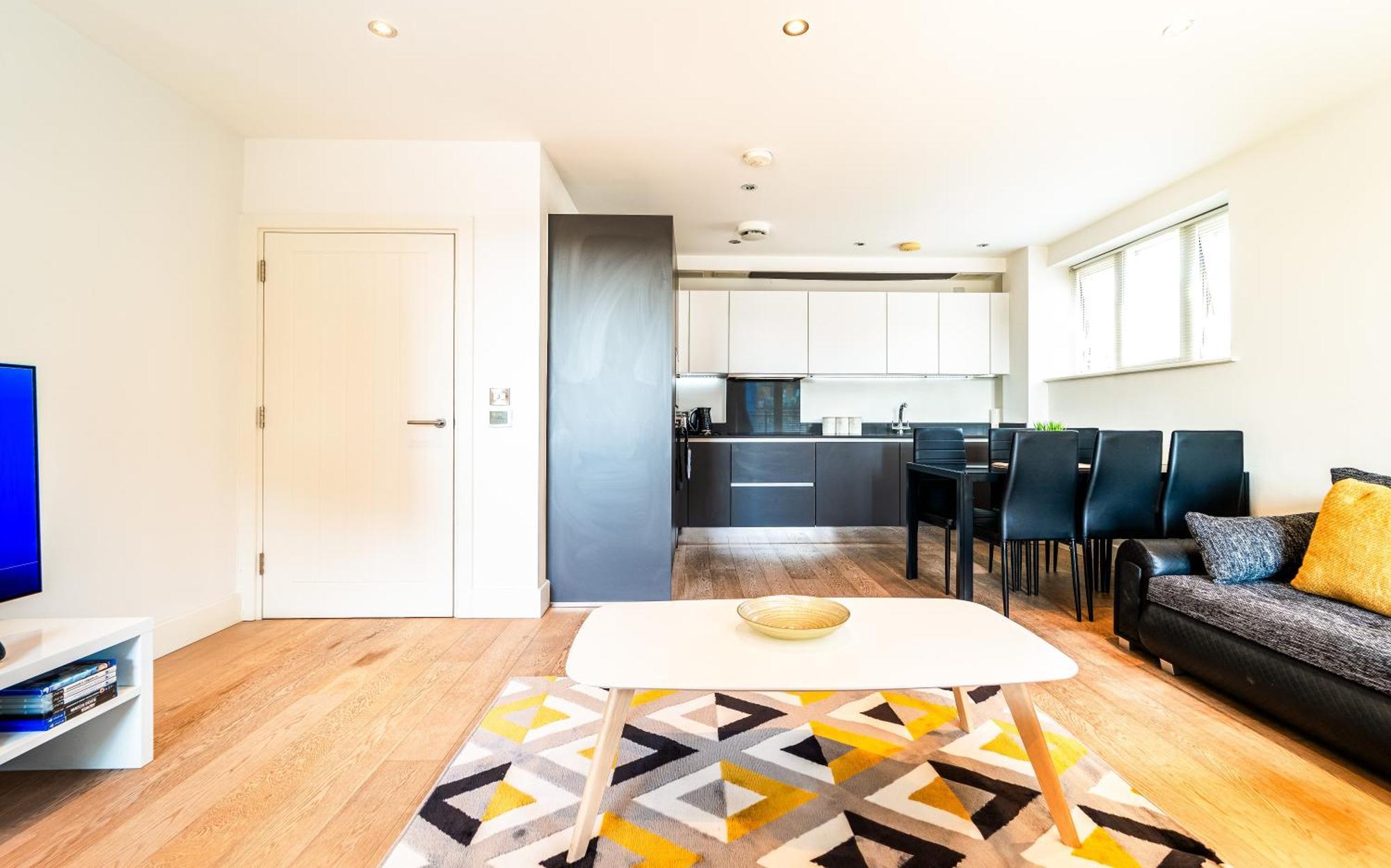 Luxury Greenwich 2bed 2bath - Sleep 6 Guest- 1 Min From Station - Close To Greenwich Maritime- Playstation Provided Apartamento Londres