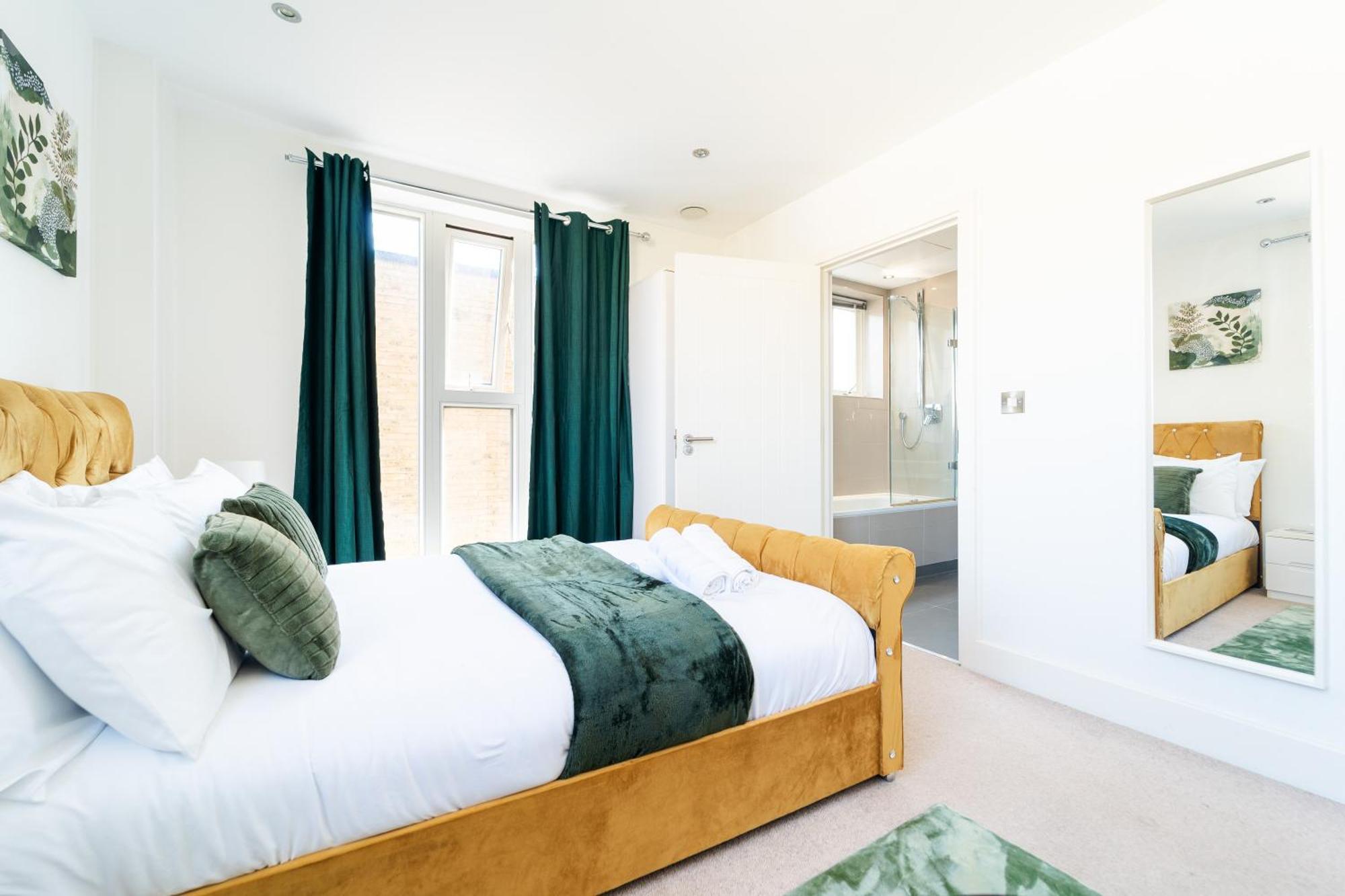 Luxury Greenwich 2bed 2bath - Sleep 6 Guest- 1 Min From Station - Close To Greenwich Maritime- Playstation Provided Londres